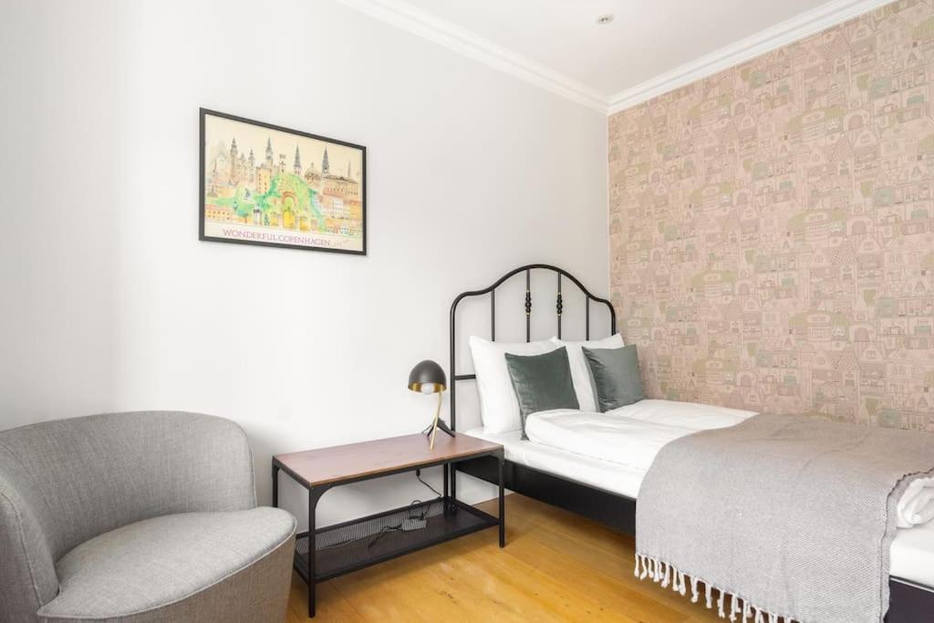 Cozy Apartment In Christianshavn W Two Balconies. Копенхаген Екстериор снимка