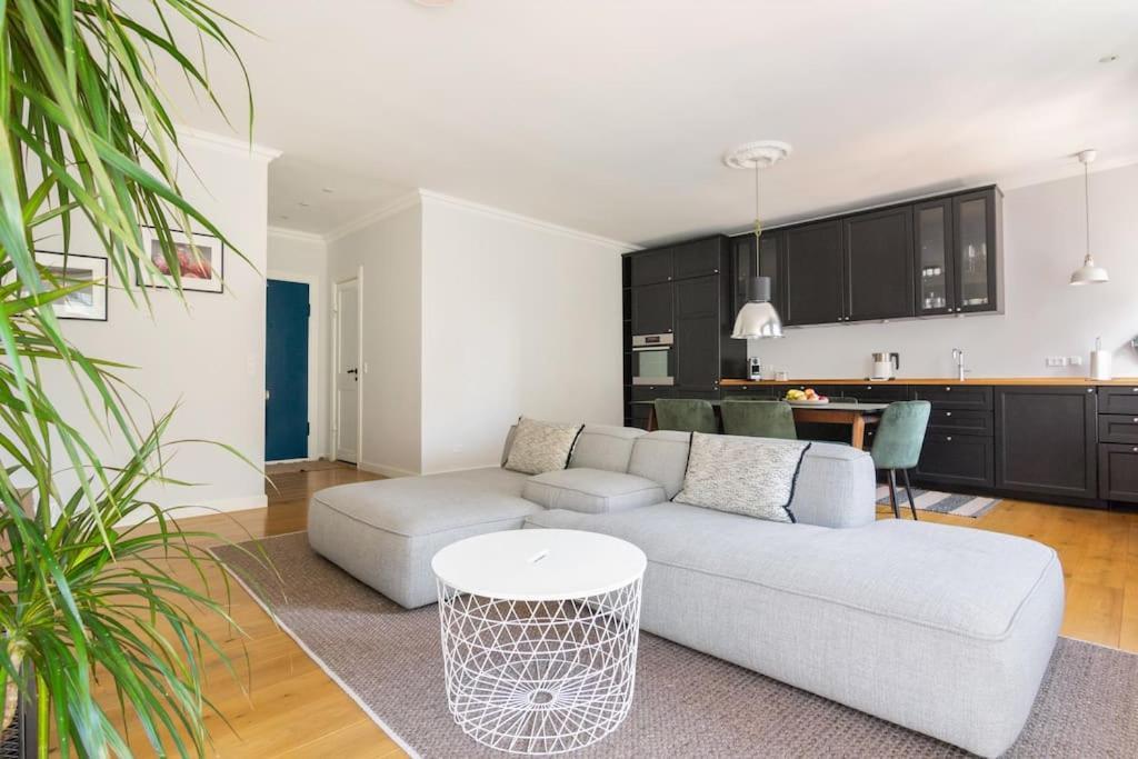 Cozy Apartment In Christianshavn W Two Balconies. Копенхаген Екстериор снимка